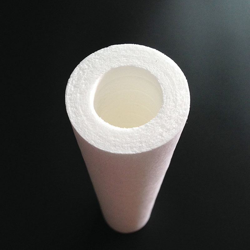 Geruchloser Primärfilter Wasseraufbereitung Schmelzgeblasener Filterpatrone PP Baumwolle Einfache Installation