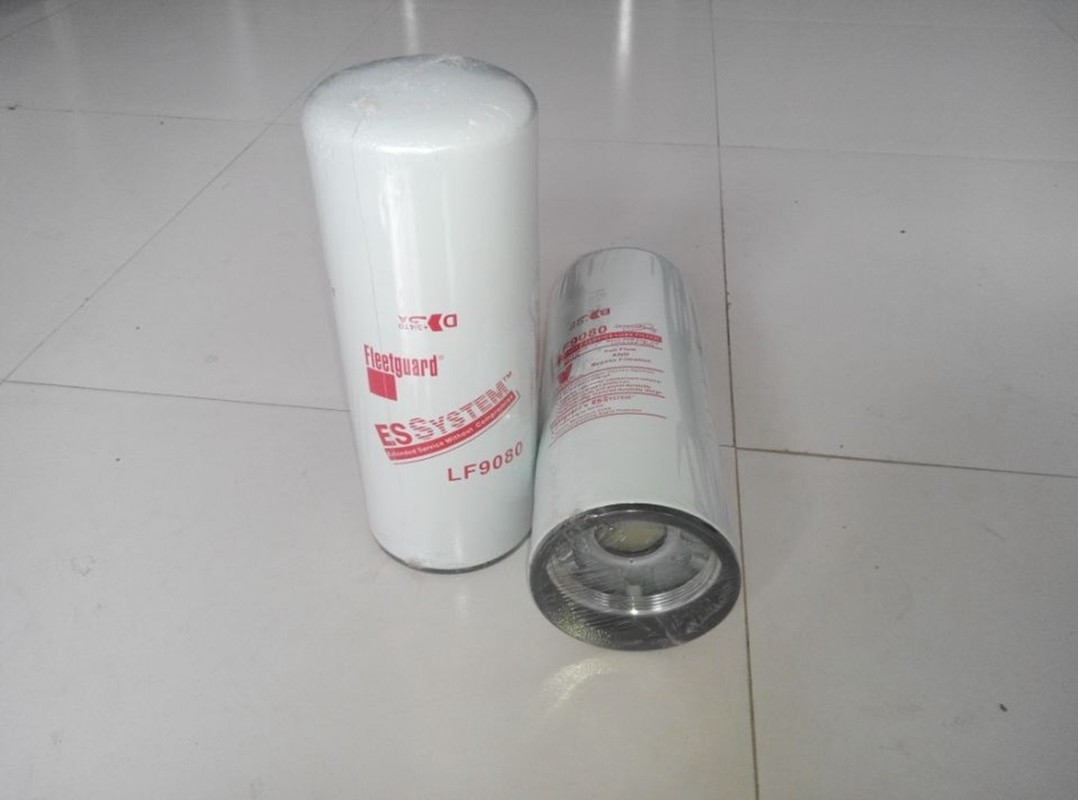 Bagger Ölfilter LF9080 Fleetguard 4331005 2882674 B222100000595